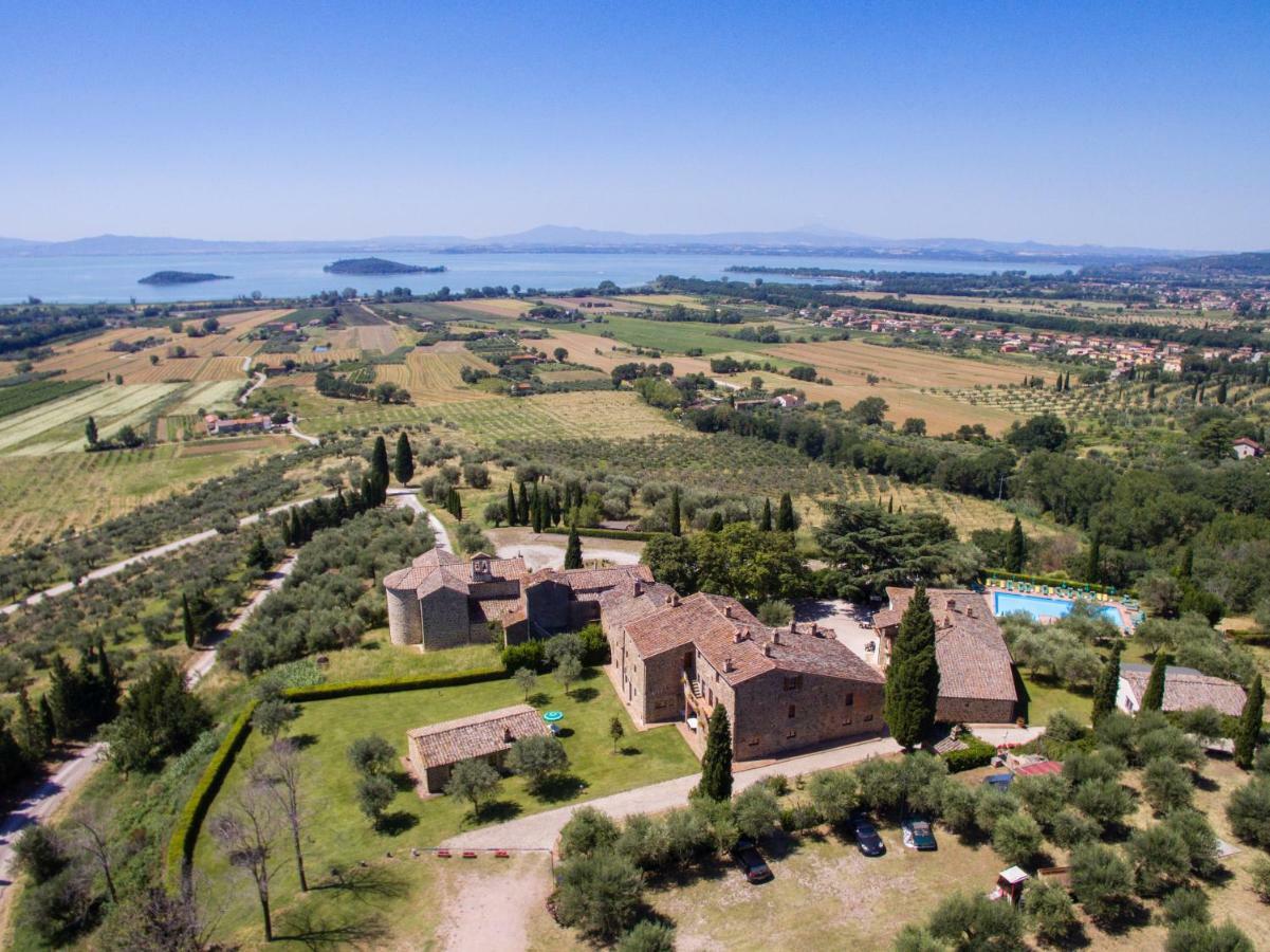 Hotel Relais Borgo Torale Passignano sul Trasimeno Zewnętrze zdjęcie